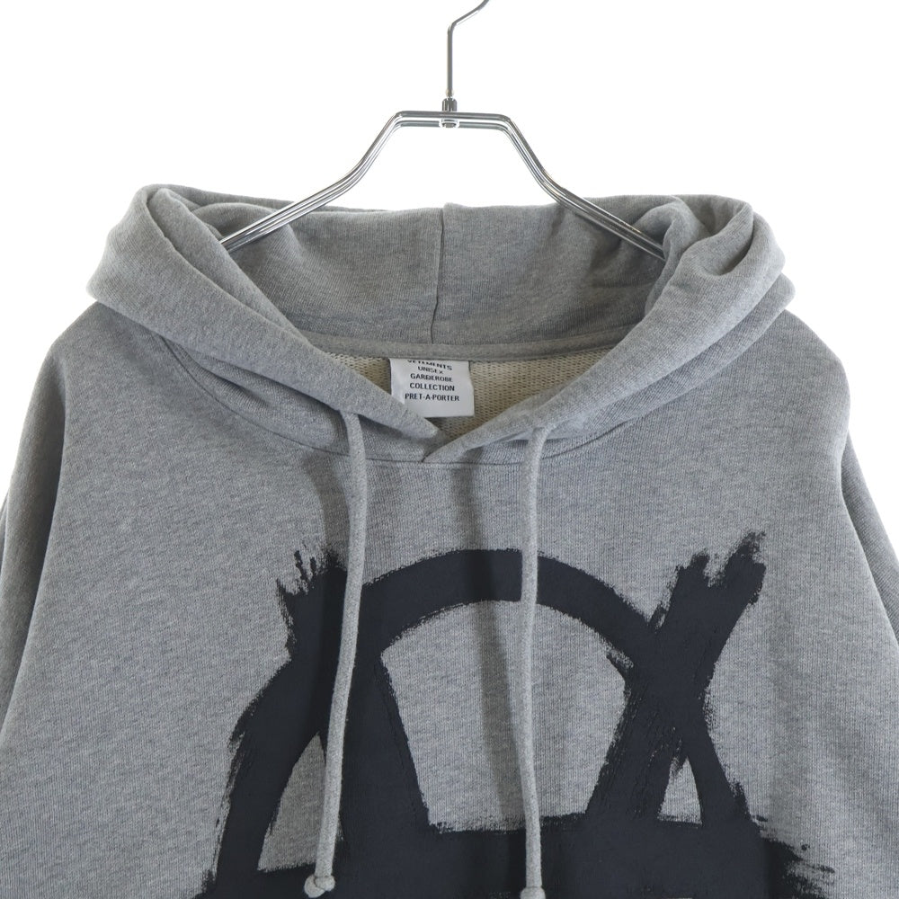 VETEMENTS(ヴェトモン) 21SS アナーキーゴシックプルオーバーパーカー グレー UE51TR650G