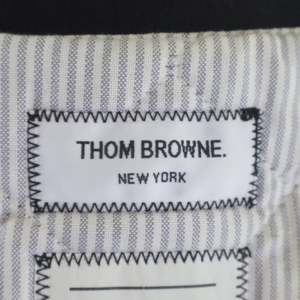 THOM BROWNE(トムブラウン) 4BAR レザー切替 スタジアムジャケット ブラック/ホワイト/レッド 01103I1030