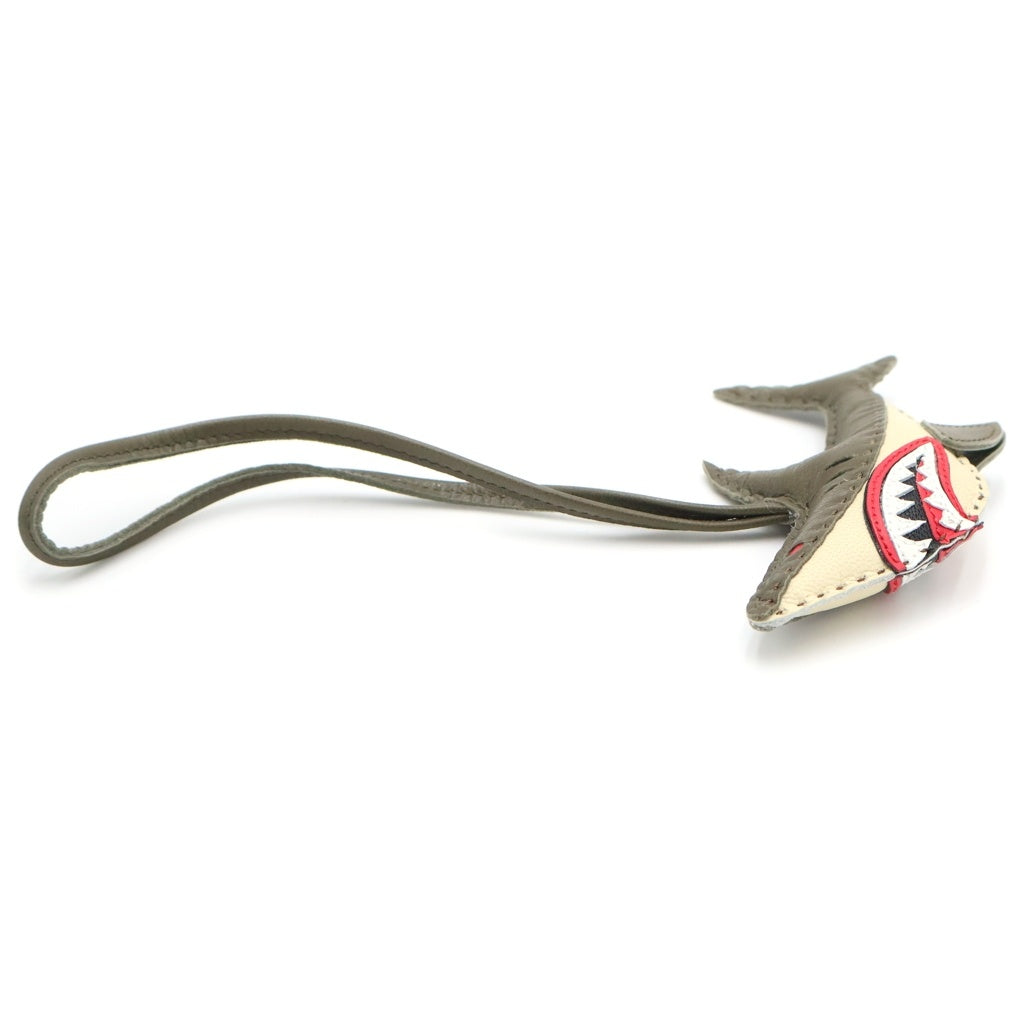 READY MADE(レディメイド) CHARM SHARK チャームシャーク レザーストラップ カーキ レディース