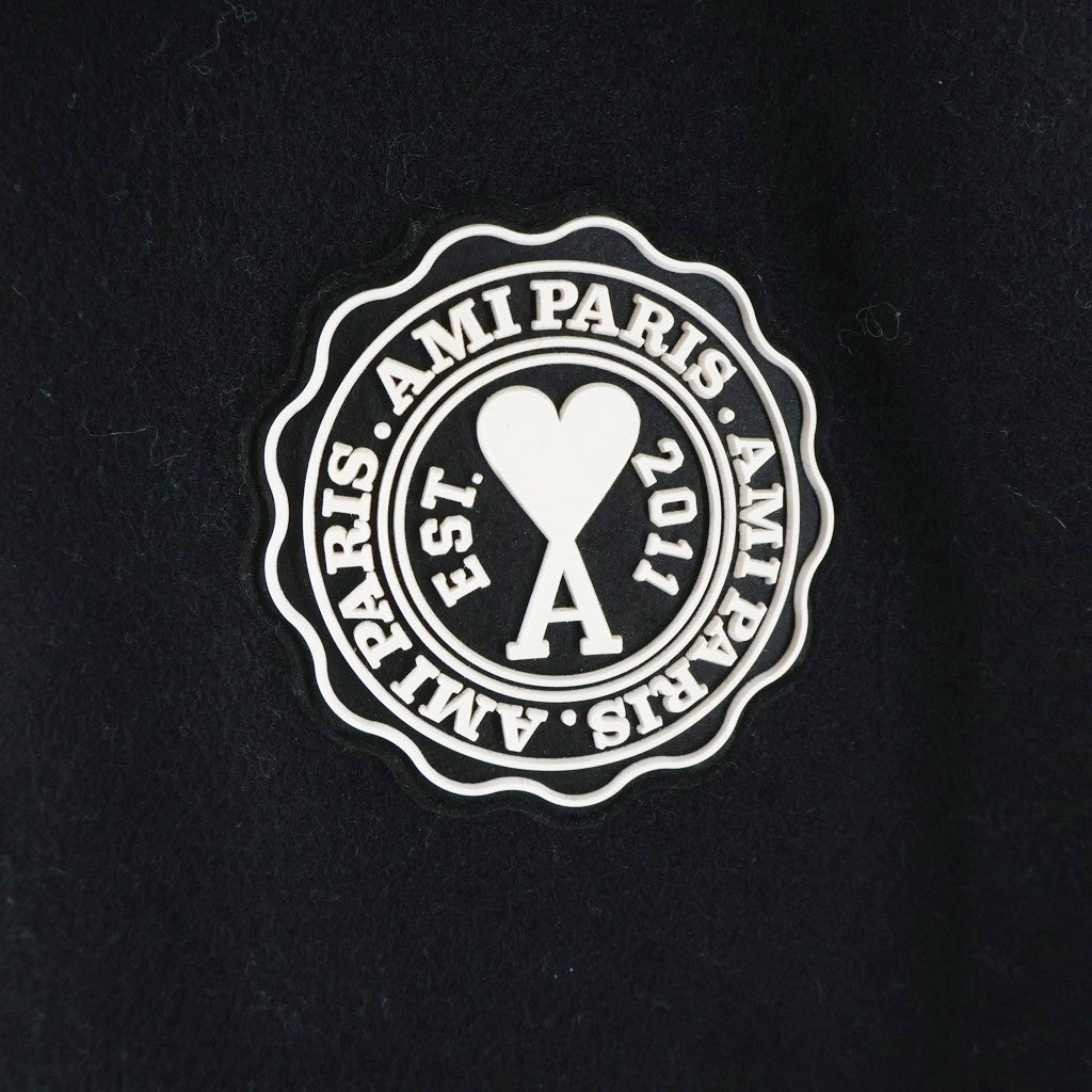 AMI Alexandre Mattiussi(アミアレクサンドルマテュッシ) レザー切り替えウールスタジャン ジャケット HJK214.259 ブラック/ホワイト