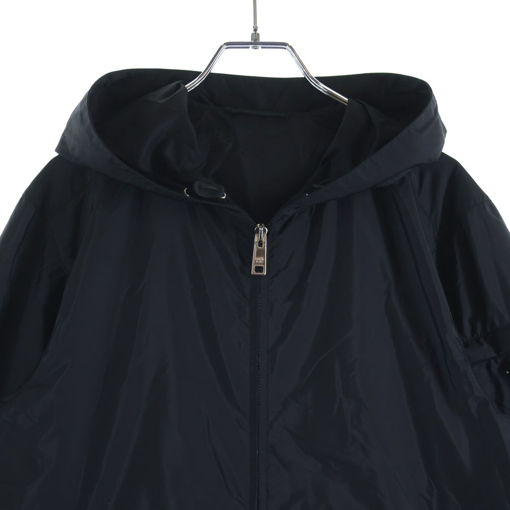 PRADA(プラダ) SPORTS トライアングルロゴ 三角プレート フーデッドナイロンジャケット SGA242 ブラック