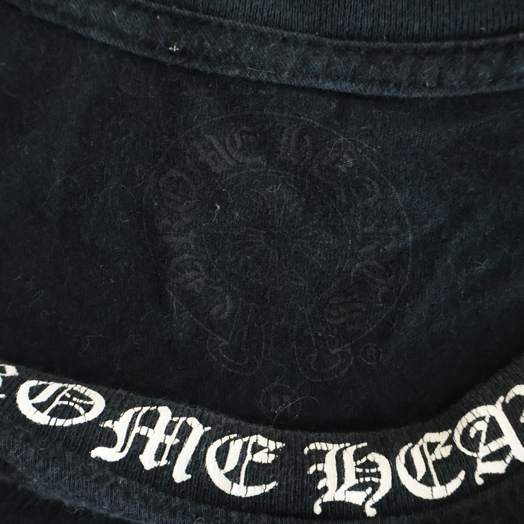 CHROME HEARTS(クロムハーツ) Back Cross Neck Logo Tee バッククロスネックロゴ半袖Tシャツ ポケット付き ブラック