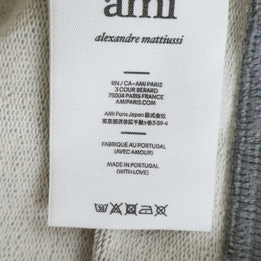 AMI Alexandre Mattiussi(アミアレクサンドルマテュッシ) AMI DE COEUR ハート刺繍 スウェット プルオーバーパーカー グレー BFUSW200.730