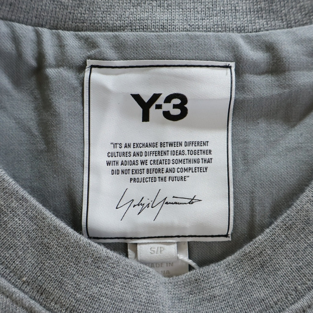 Y-3(ワイスリー) フロント ロゴ クルーネックスウェットトレーナー グレー 1AX001
