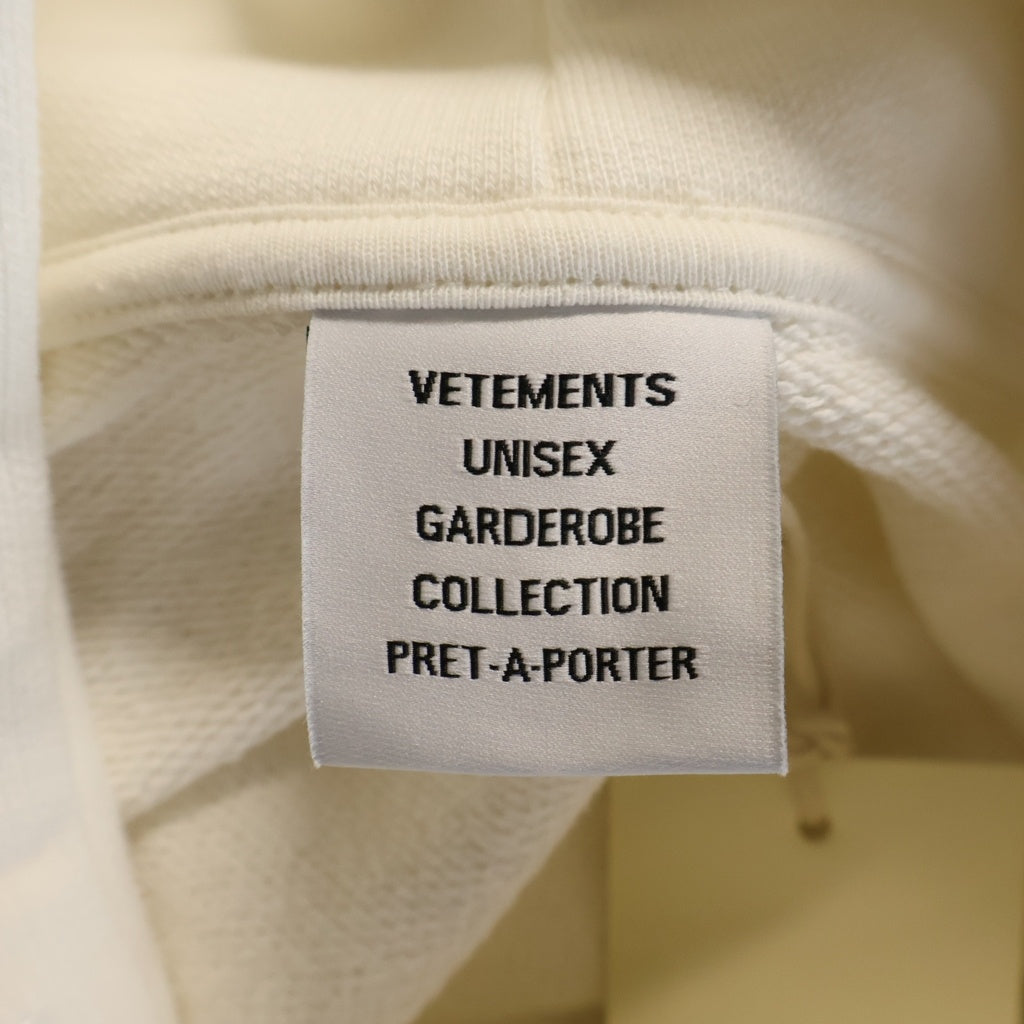 VETEMENTS(ヴェトモン) 21SS LIMITED EDITION ロゴ刺繍 プルオーバーパーカー ホワイト UE51TR730W