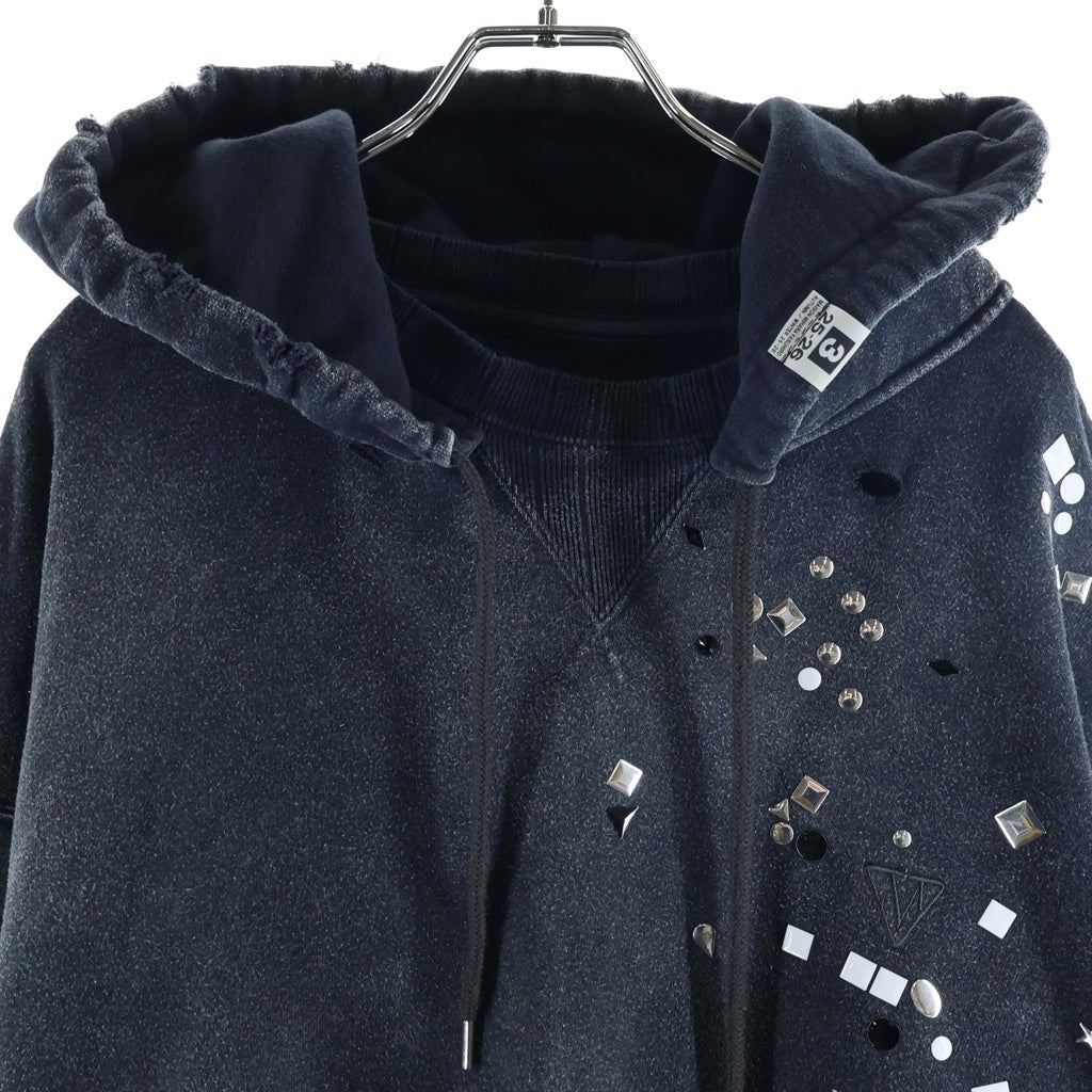 MAISON MIHARAYASUHIRO(メゾンミハラヤスヒロ) EMBELLISHED BLEACHED HOODIE スタッズ ブリーチ プルオーバーパーカー グレー A15HD561
