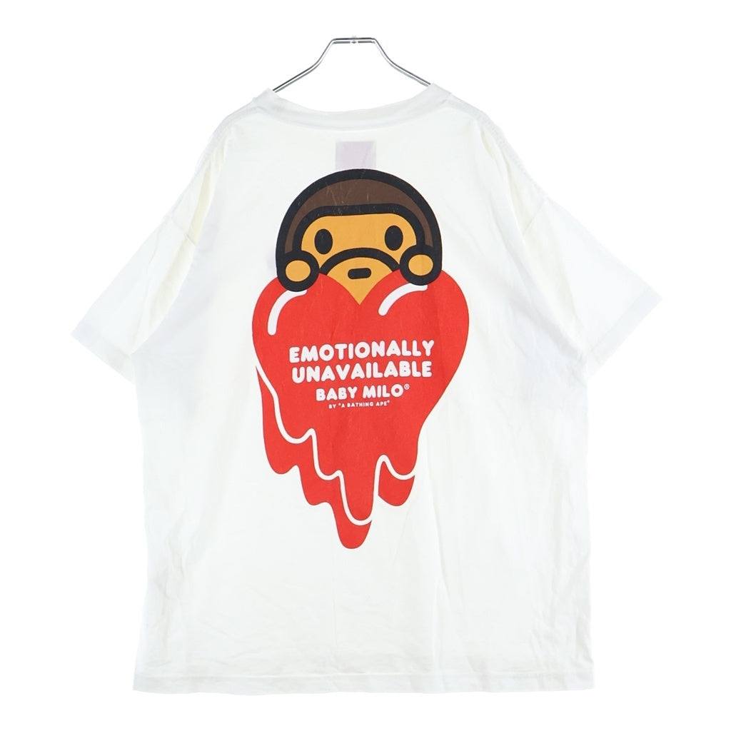 A BATHING APE(アベイシングエイプ) ×EMOTIONALLY UNAVAILABLE BABY MILO プリント半袖Tシャツカットソー ホワイト