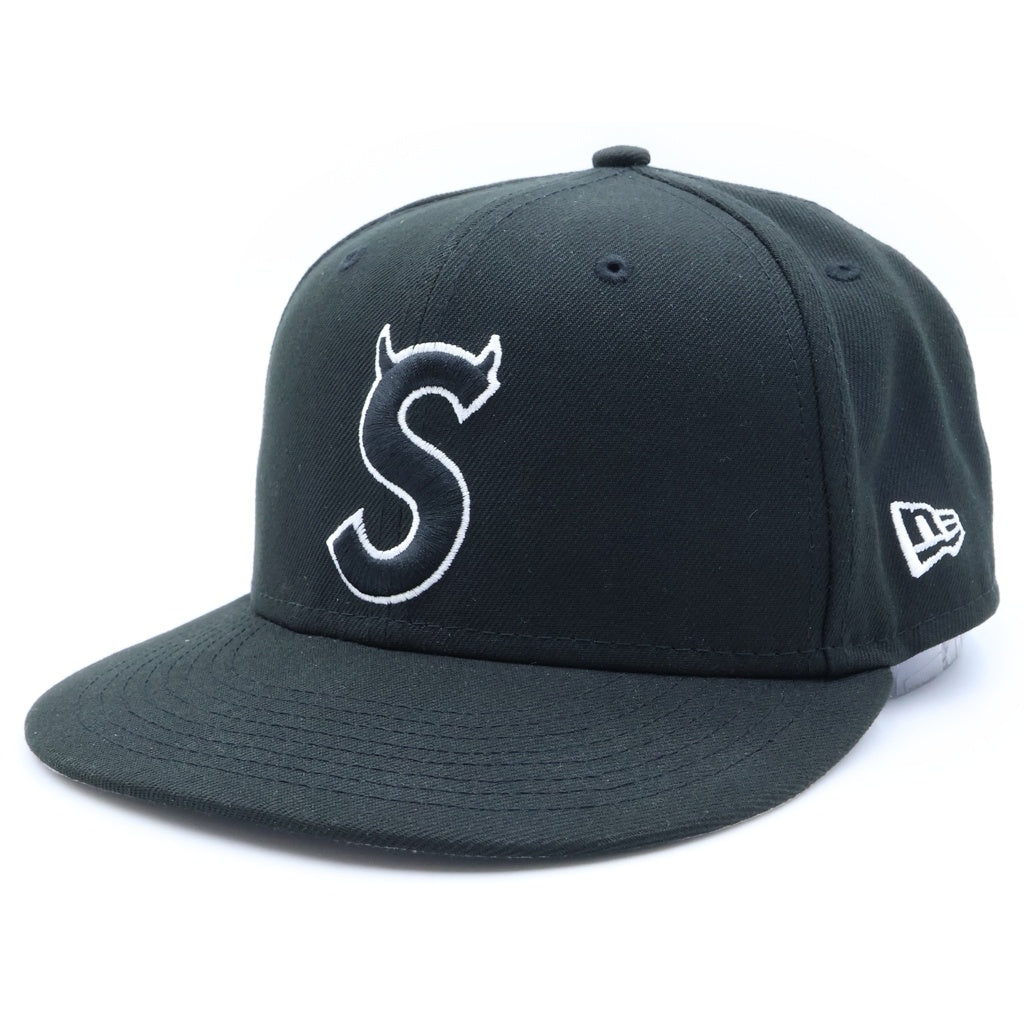 SUPREME(シュプリーム) 22AW ×NEW ERA59FIFTY S Logo Baseball Cap 鬼ロゴ ベースボールキャップ ブラック