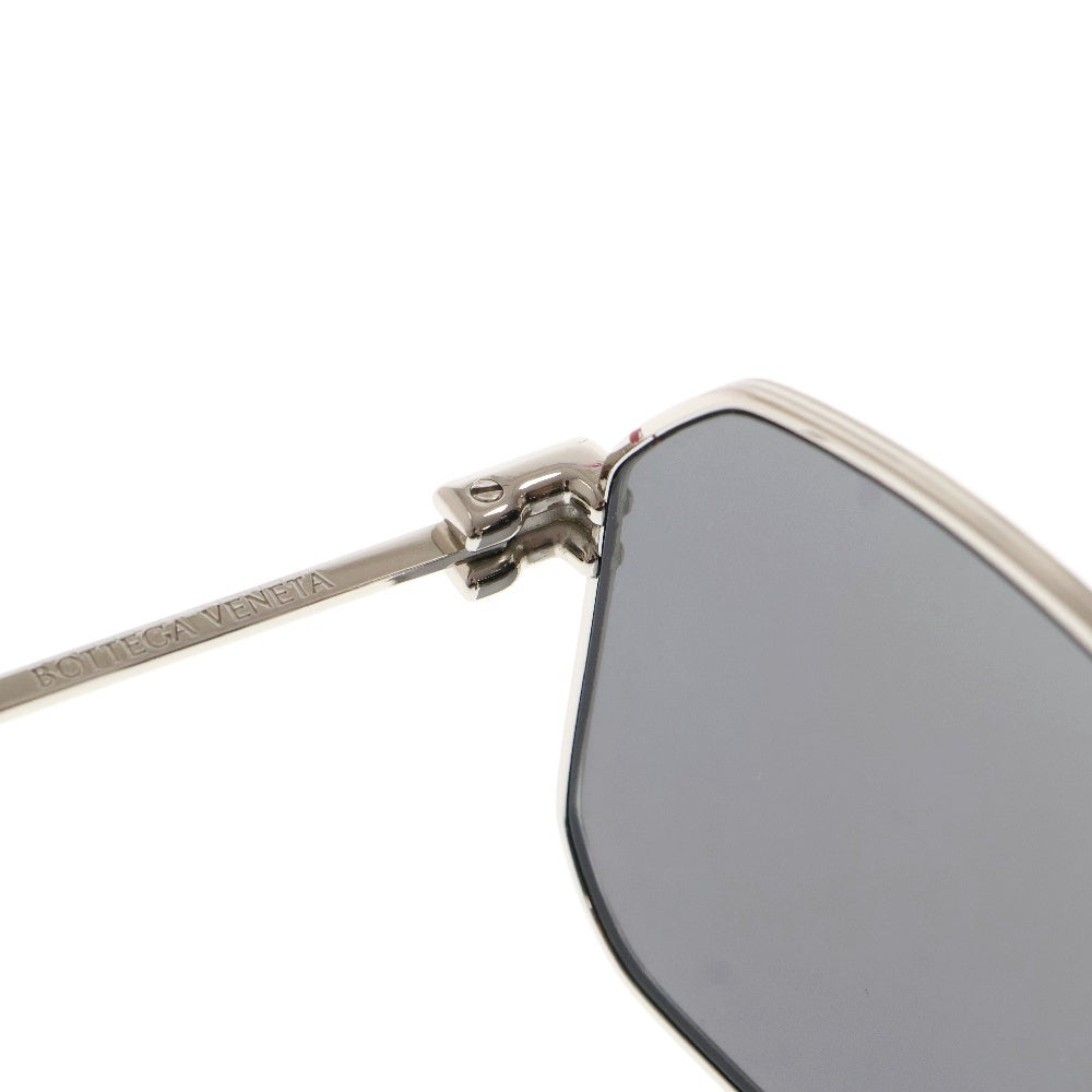 BOTTEGA VENETA(ボッテガヴェネタ) パイロット メタルフレームサングラス BV1047S シルバー