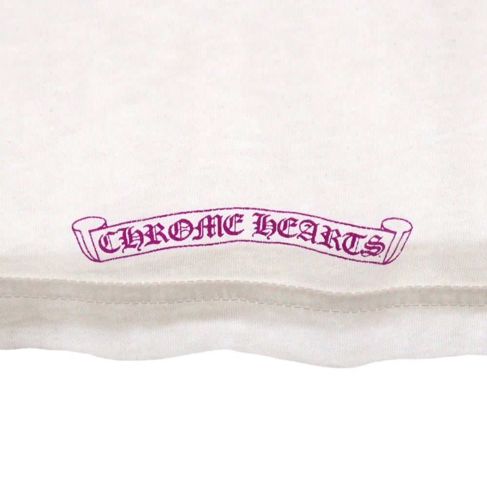 CHROME HEARTS(クロムハーツ) Old English Neck Logo Pastel Purple L/S Tee オールドイングリッシュ ネックロゴ ロングスリーブTシャツ 長袖カットソー ロンT ホワイト/パープル