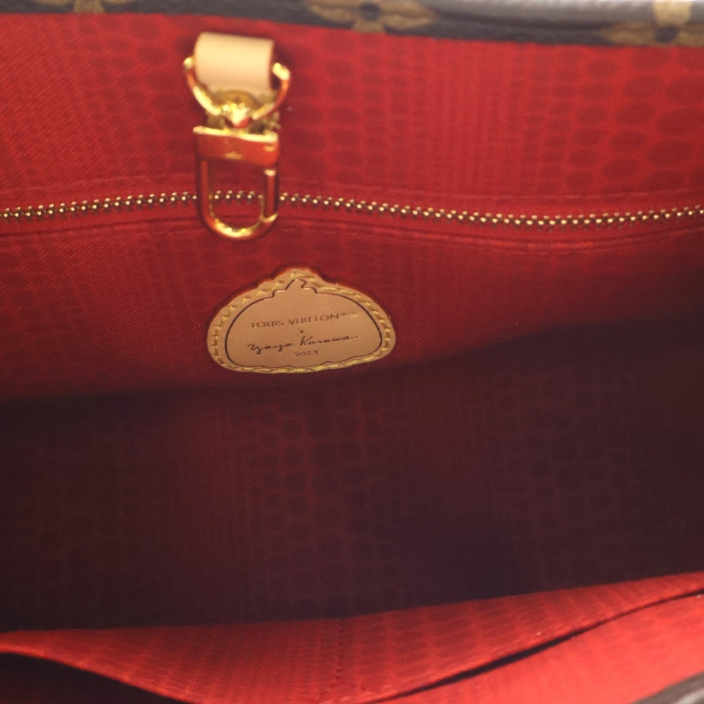 LOUIS VUITTON(ルイヴィトン) 23SS ×YK OnThe Go PM Leather Handbag M46380 ×草間彌生 オンザゴー PM モノグラムレザー2WAYハンドバッグ ブラウン