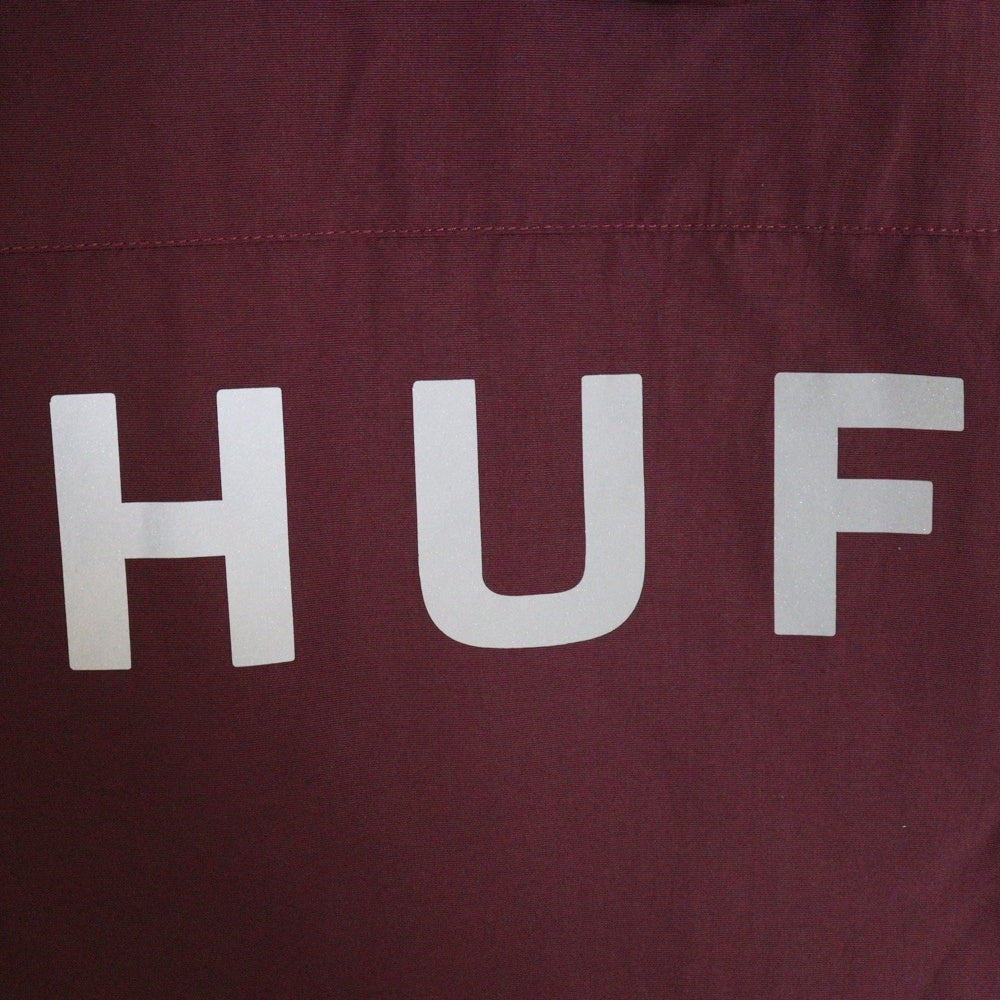 HUF(ハフ) ESSENTIALS ZIP STANDARD SHELL JACKET JK00330 エッセンシャル ジップ スタンダートシェルジャケット ナイロンジャケット ワインレッド