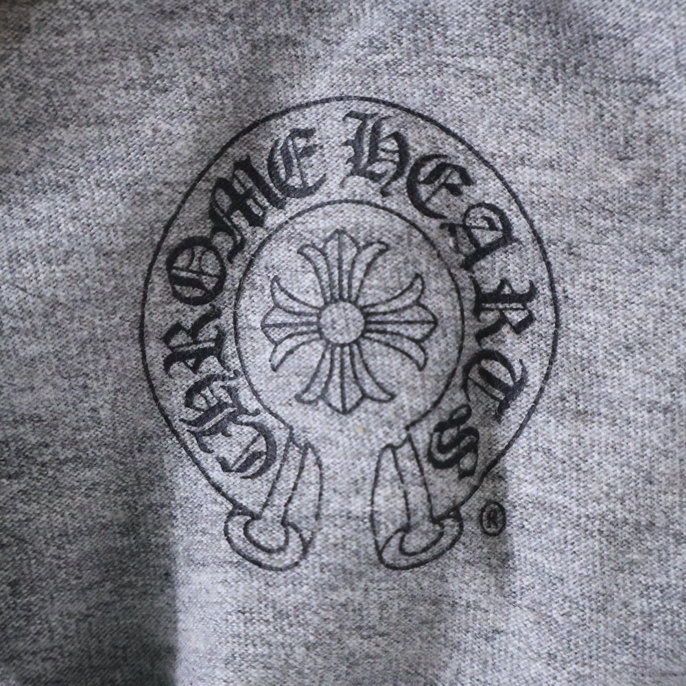 CHROME HEARTS(クロムハーツ) BSフレアボタン ヘンリーネック レザークロスパッチ付き 半袖Tシャツ カットソー グレー