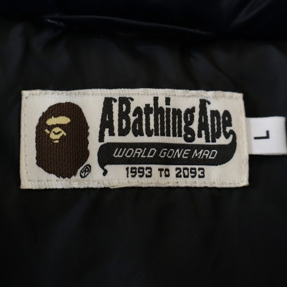 A BATHING APE(アベイシングエイプ) LINE CAMO DEBOSSED ライン カモ ナイロンダウンベスト 001DNK801306M ブラック