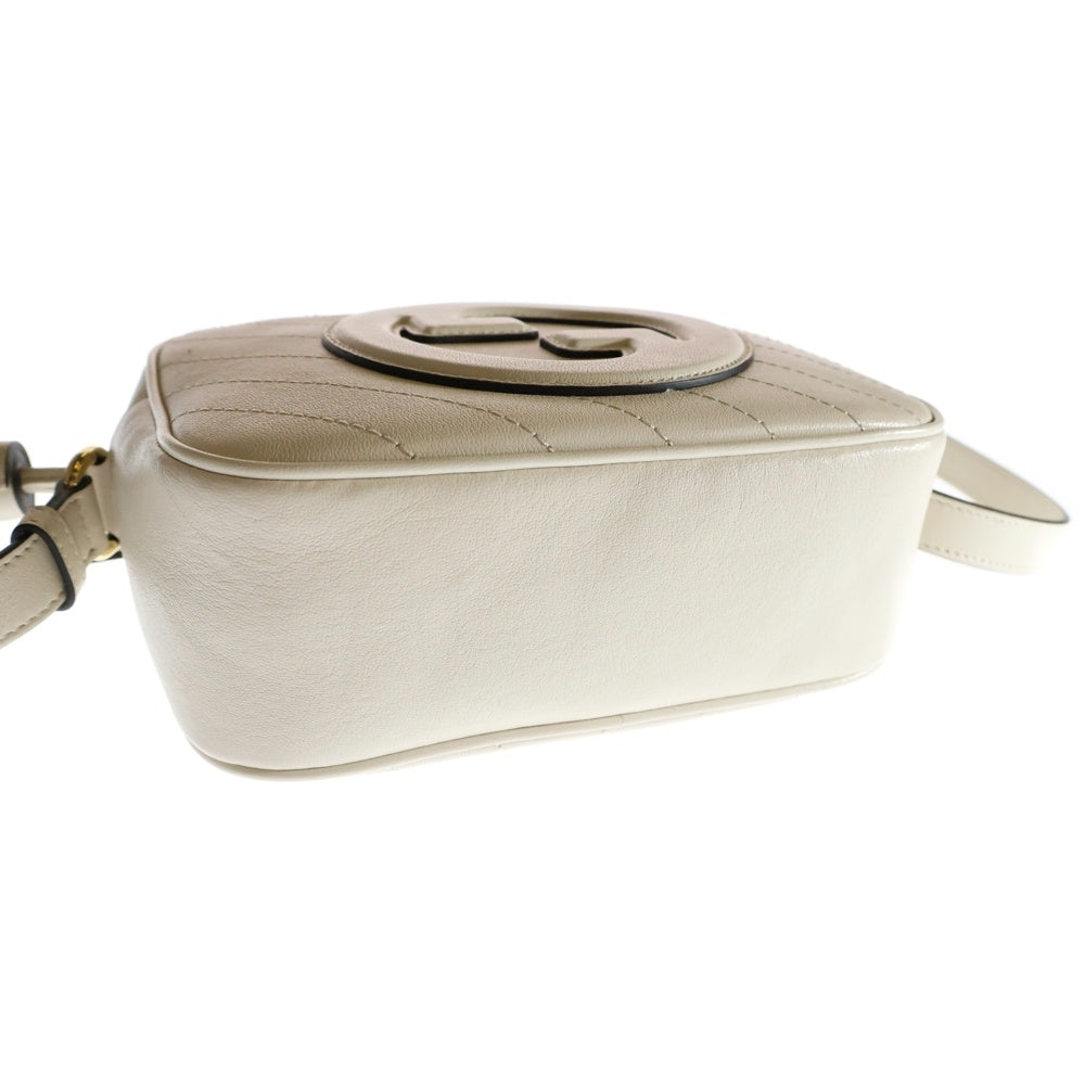 GUCCI(グッチ) BLONDIE ブロンディ レザー スモール ショルダー カメラバッグ ホワイト 742360