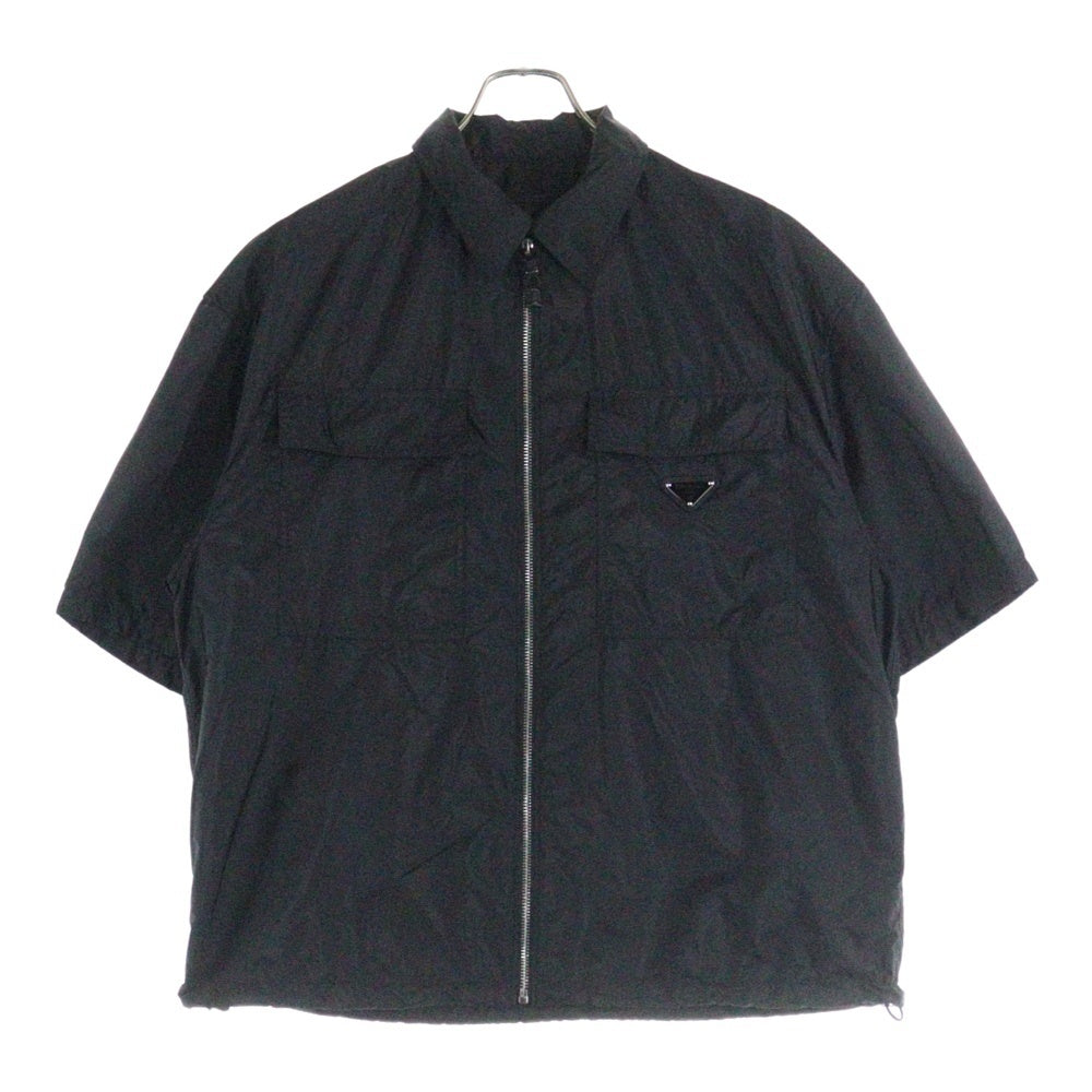PRADA(プラダ) RE-NYLON 三角プレートナイロンジップアップ半袖シャツ SC758 S000 1WQ9 ブラック