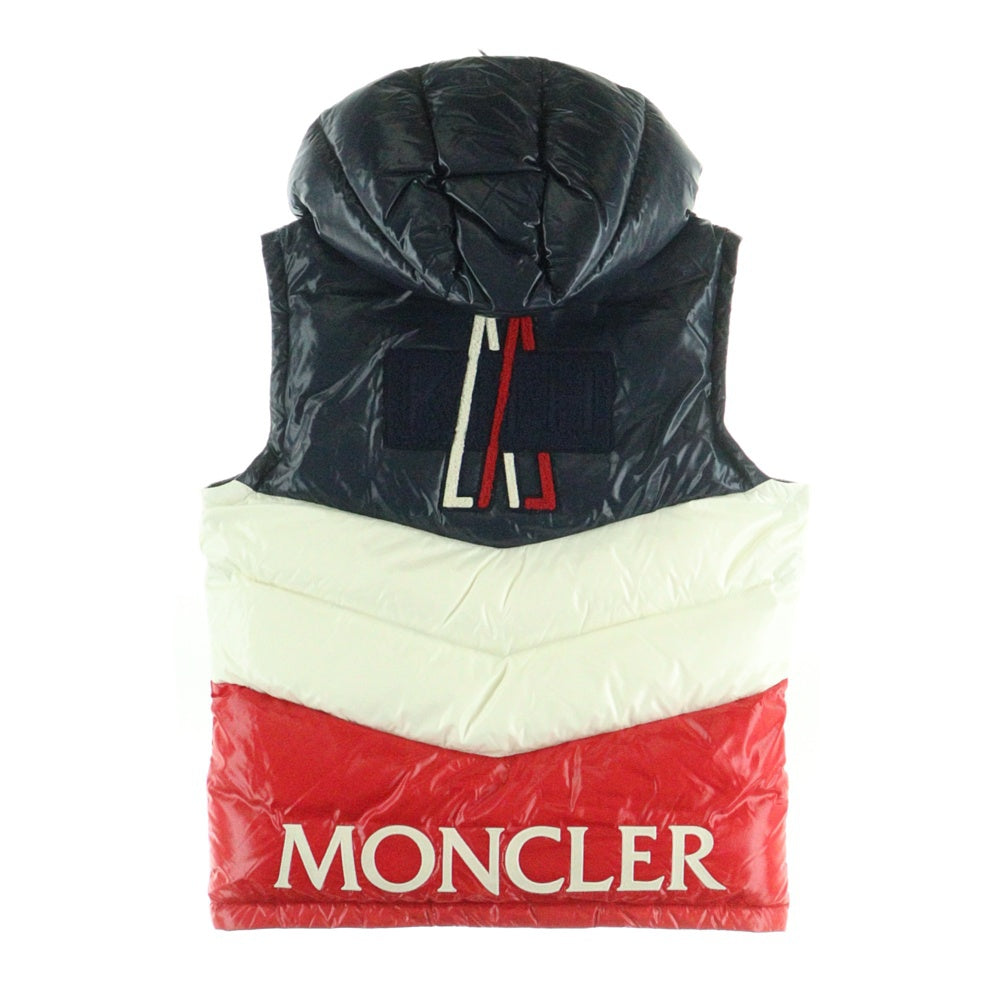 MONCLER(モンクレール) ×KITH PELAT CLASSIC BOX LOGO DOWN VEST C20964330805 ×キス クラシックボックスロゴ トリコロール ダウンベスト ホワイト/レッド/ネイビー