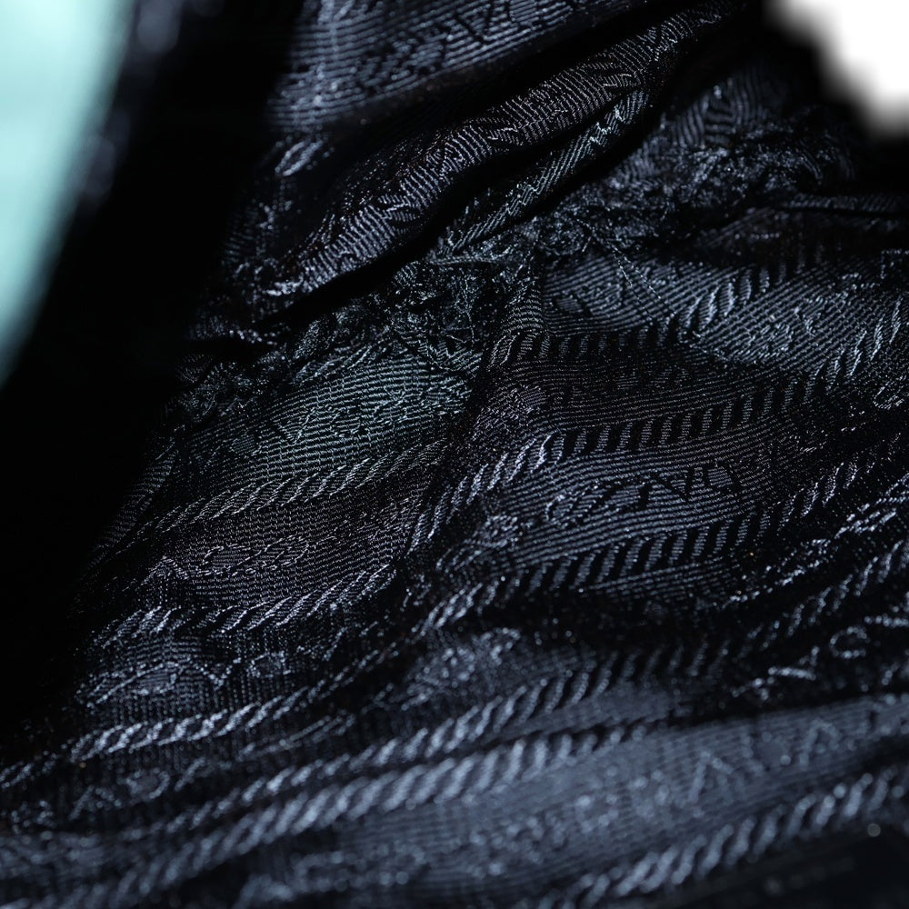 PRADA(プラダ) 三角ロゴ ナイロン アシンメトリー バッグ グリーン