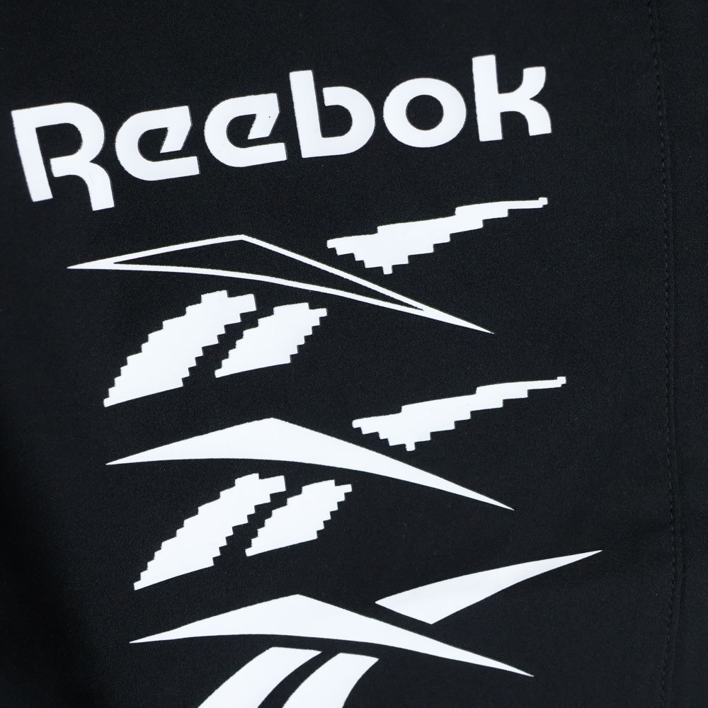 Reebok(リーボック) フロントロゴプリントショーツ ハーフパンツ GS6581 ブラック