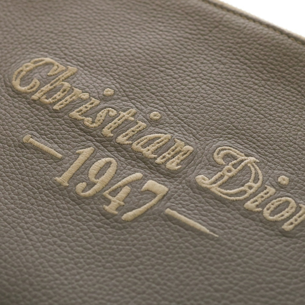 Christian Dior(クリスチャンディオール) 1947 Signature Grained Calfskin Clutch Bag 2ESCA338NFS H62Q 1947 シグネチャー カーフスキンクラッチバッグ グレー