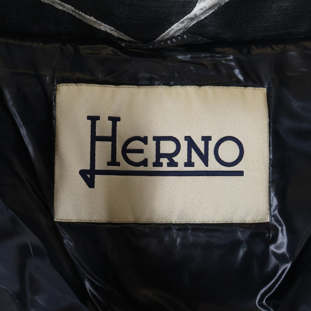 HERNO(ヘルノ) Floral patterned ダウンジャケット レディース ブラック PI0509D-13330