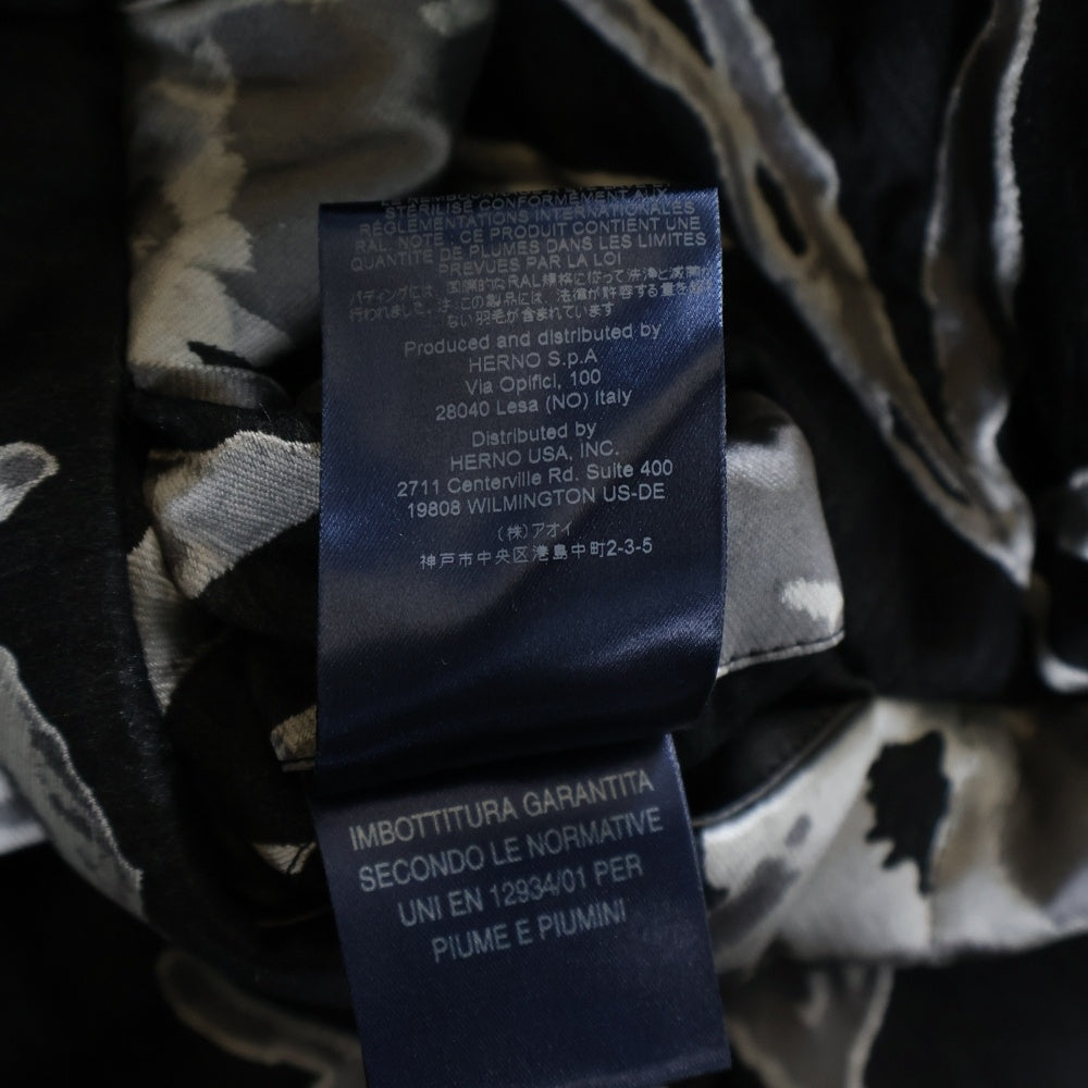 HERNO(ヘルノ) Floral patterned ダウンジャケット レディース ブラック PI0509D-13330