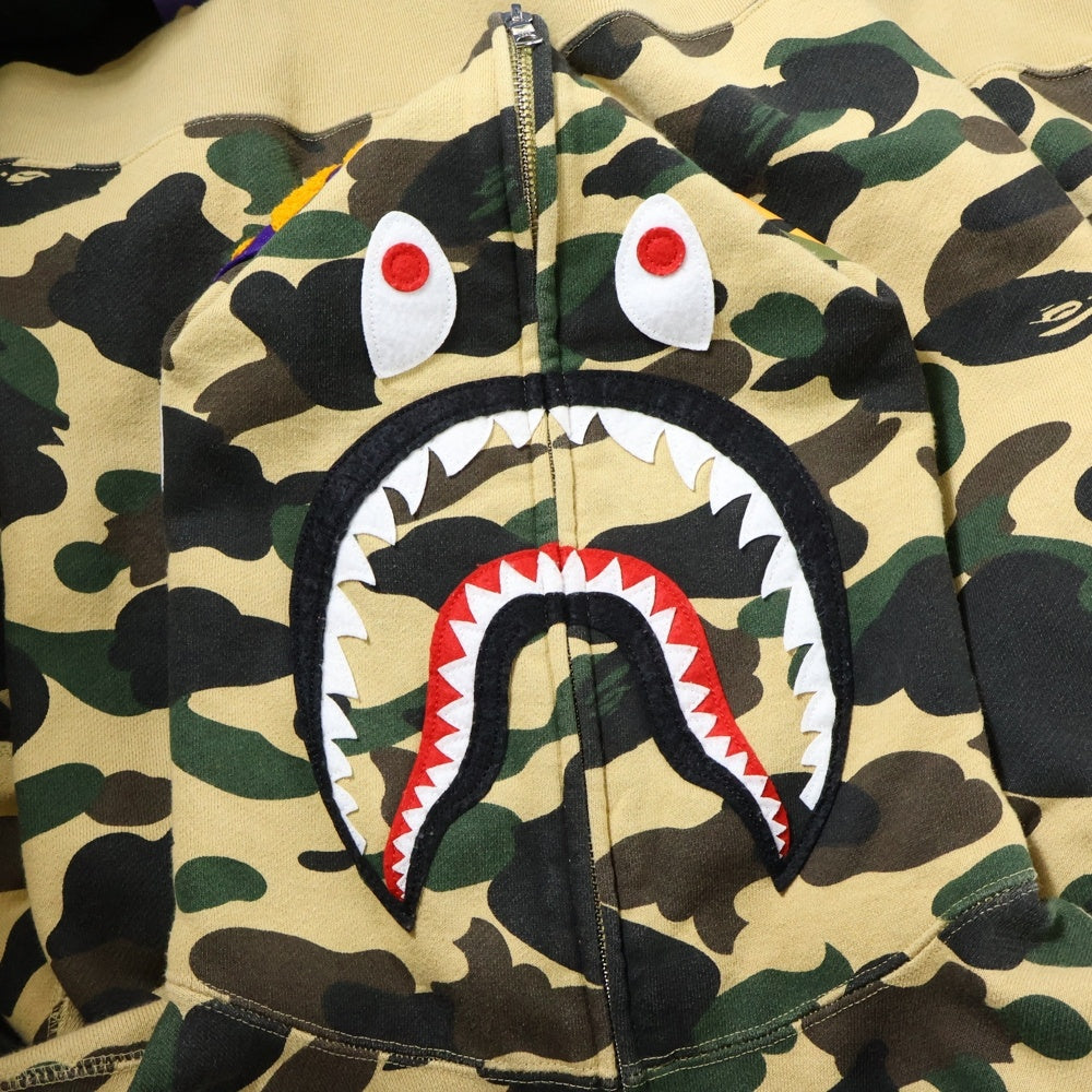 【値下げ】a bathing ape ジャンバー　年代物　希少品　XL デカロゴ A BATHING APE(アベイシングエイプ) SHARK FULL-ZIP HOODIE 1870-115