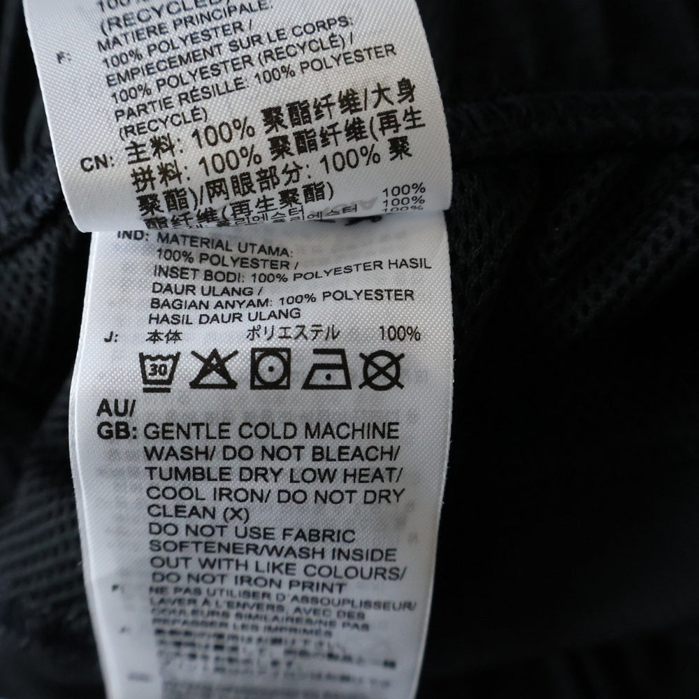 Reebok(リーボック) フロントプリント HB7245 ナイロンショートパンツ ブラック