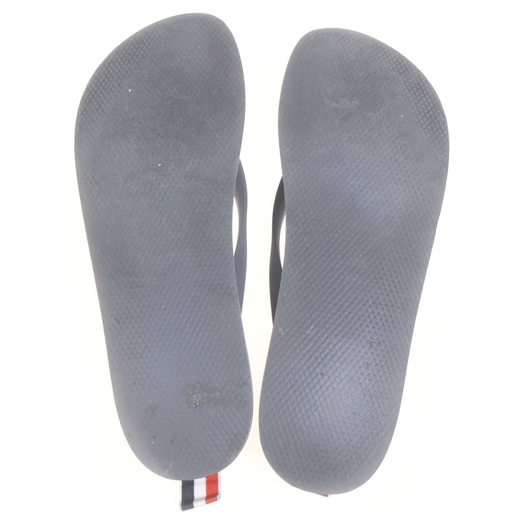 THOM BROWNE(トムブラウン) ラバービーチサンダル MFL071A グレー