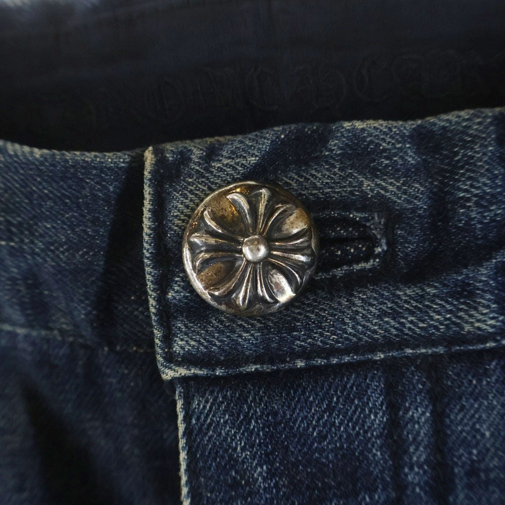CHROME HEARTS(クロムハーツ) CRS BTN DENIM PANTS クロスボールボタン スクロールラベル ボタンフライデニムパンツ インディゴ