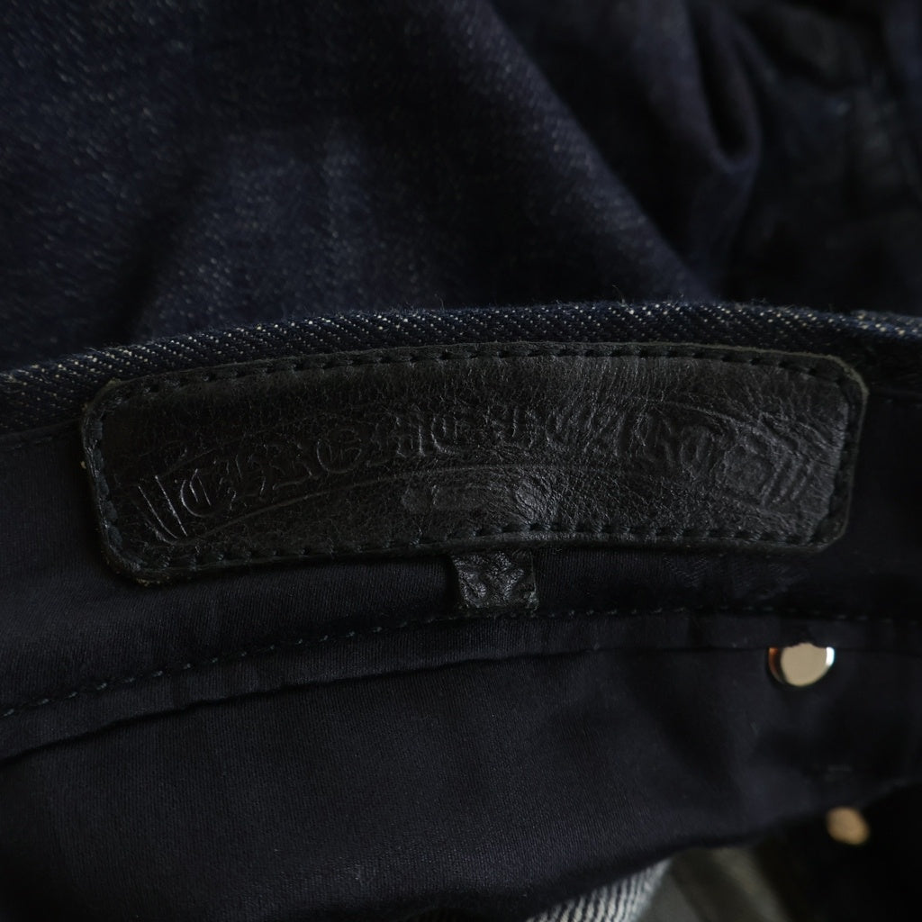 CHROME HEARTS(クロムハーツ) CRS BTN DENIM PANTS クロスボールボタン スクロールラベル ボタンフライデニムパンツ インディゴ
