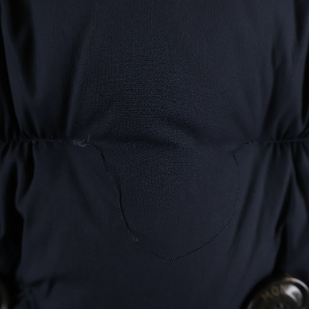 MONCLER(モンクレール) LOIRAC C20914181295 53132 ナイロンダウンジャケット ブラック