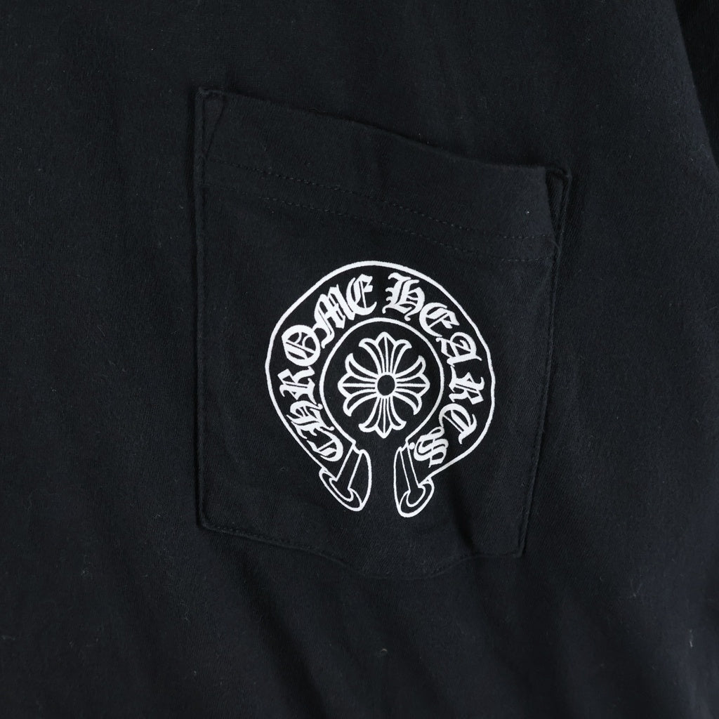 CHROME HEARTS(クロムハーツ) HORSESHOE S/S TEE ホースシュープリント ポケット半袖Tシャツ ブラック