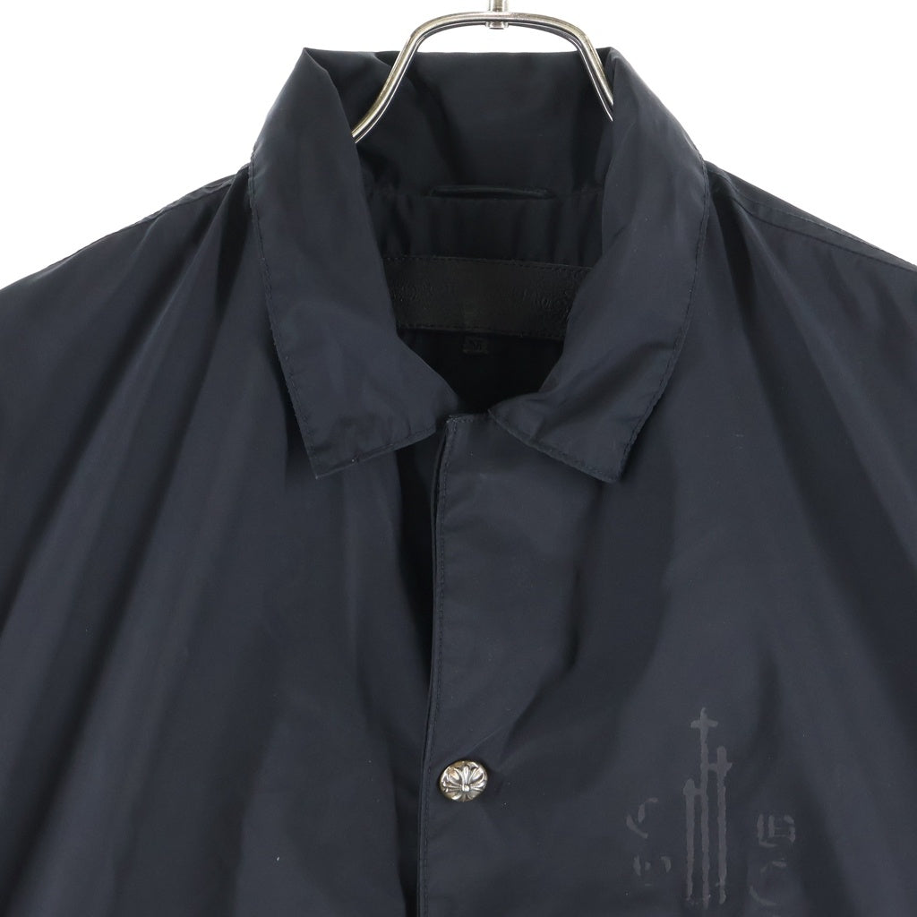 CHROME HEARTS(クロムハーツ) RIGGINS FBRC レタリングプリント クロスボールボタン ナイロンコーチジャケット ブラック