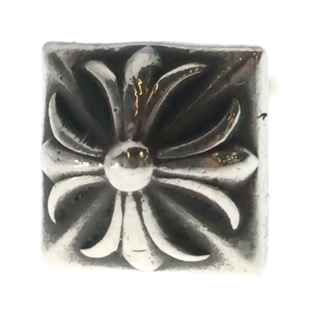 CHROME HEARTS(クロムハーツ) STUD PYRAMID PLS ピラミッドスタッド ピアス シルバー