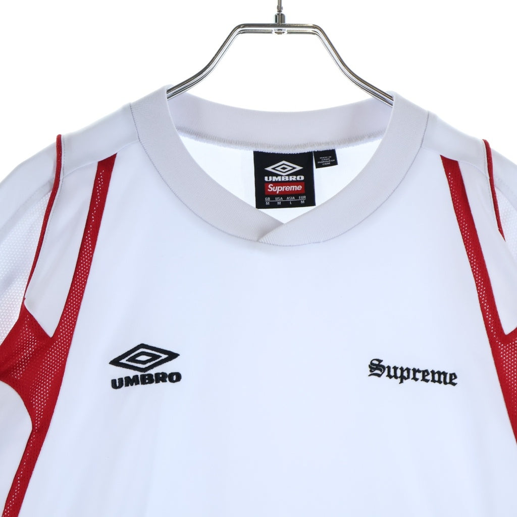 SUPREME(シュプリーム) 26SS x Umbro Old English Soccer Jersey アンブロ オールドイングリッシュ サッカー ゲームシャツ ホワイト/レッド