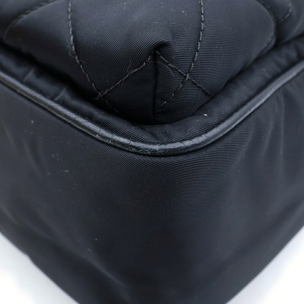 MONCLER(モンクレール) GEORGETTE ZAINO B209A0065300 04592 ロゴプレート付きナイロンバッグパック リュック ブラック レディース