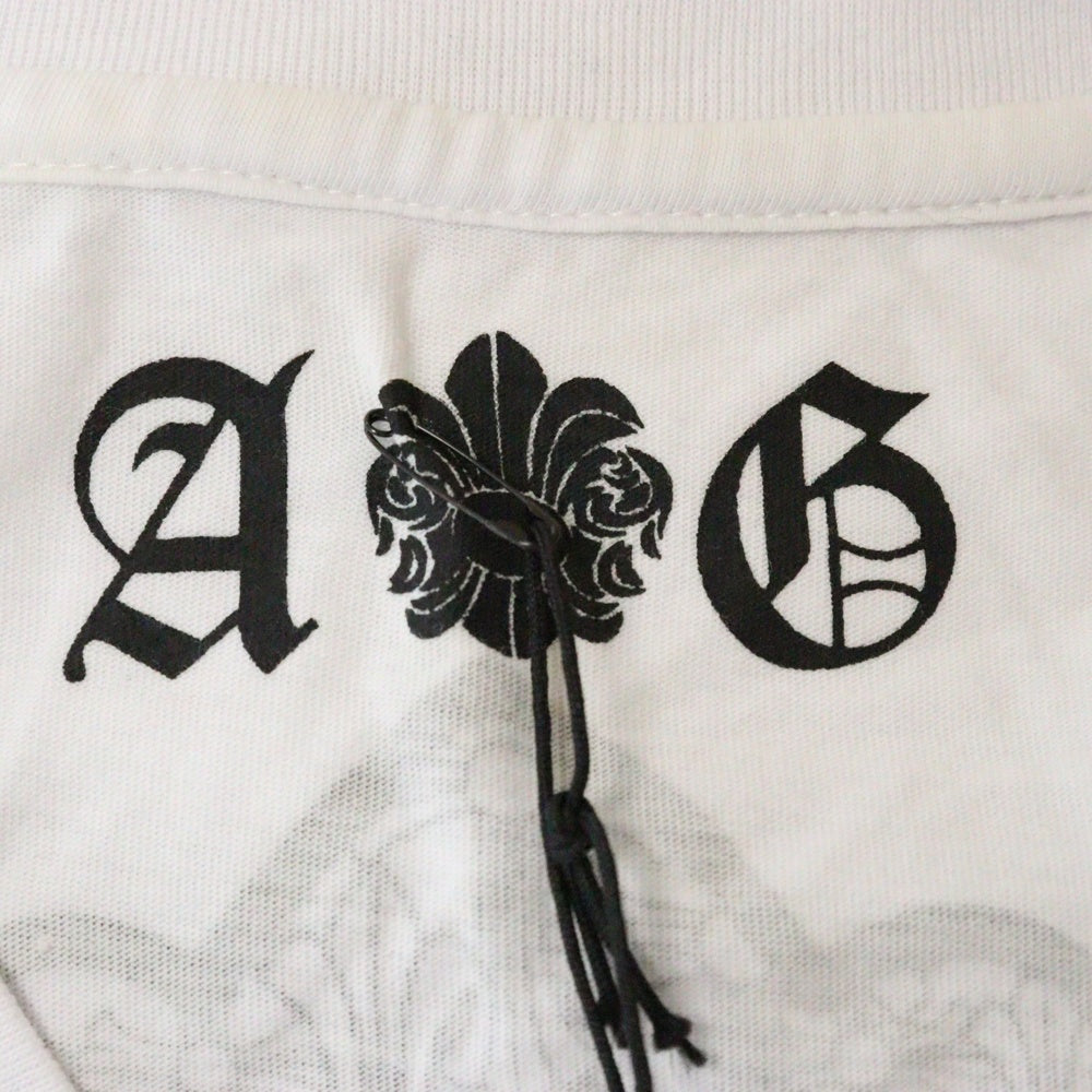 A&G(エーアンドジー) セメタリークロスプリントVネック半袖Tシャツ ホワイト