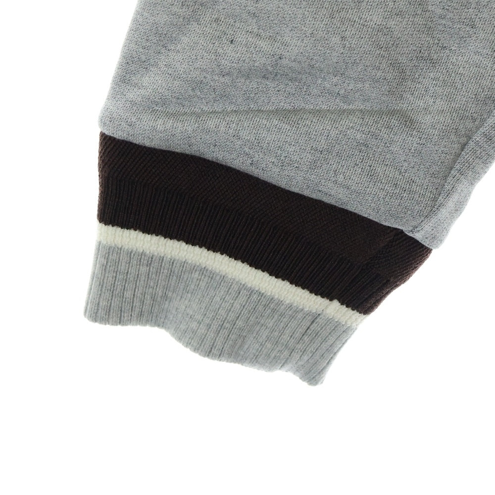 Berluti(ベルルッティ) カレッジロゴクルーネックスウェットトレーナー R25JRL82JBAW グレー