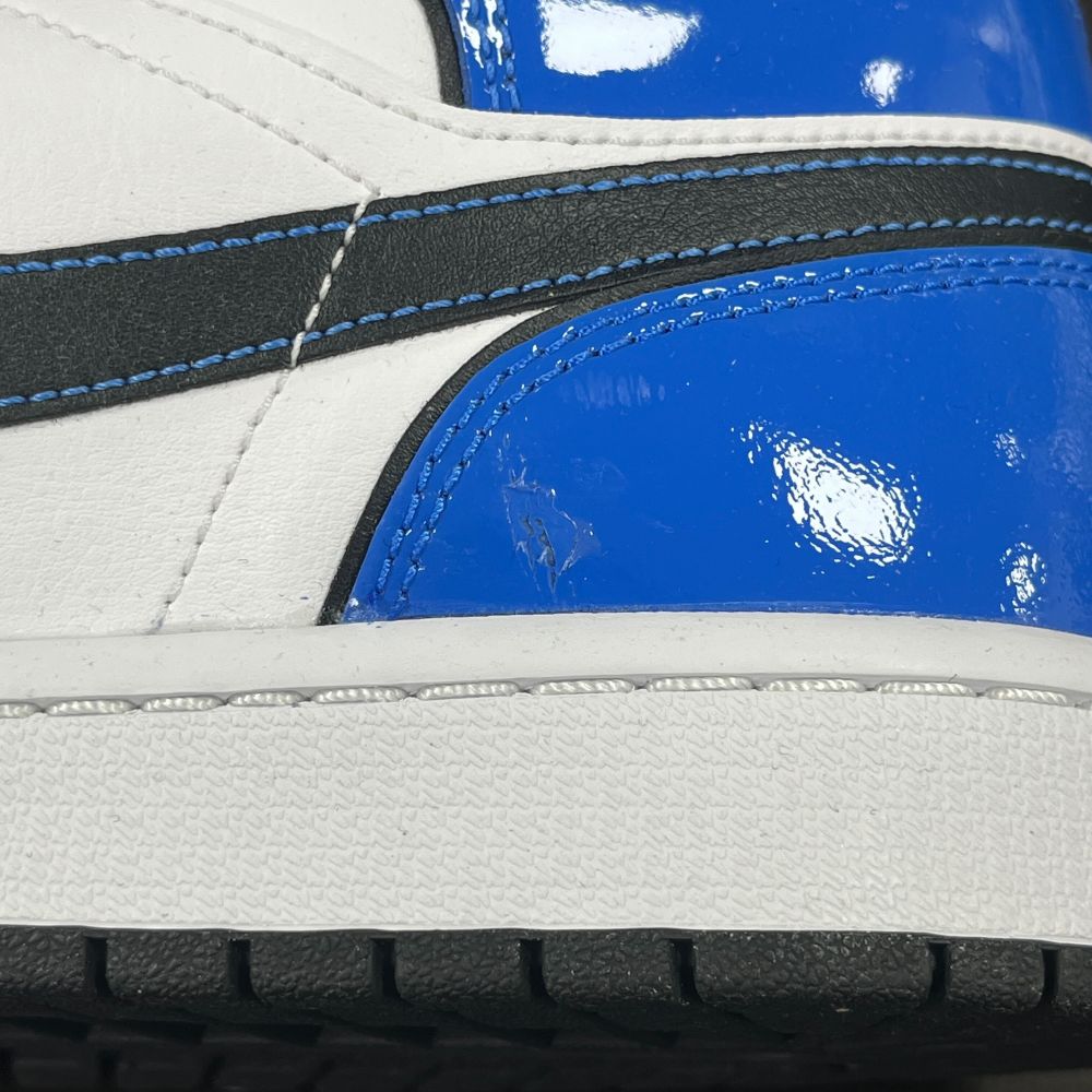 NIKE(ナイキ) AIR JORDAN 1 MID SIGNAL BLUE エアジョーダン1 ミッド SE シグナルブルー ミッドカットスニーカー DD6834-402 ブルー US11/29.0cm