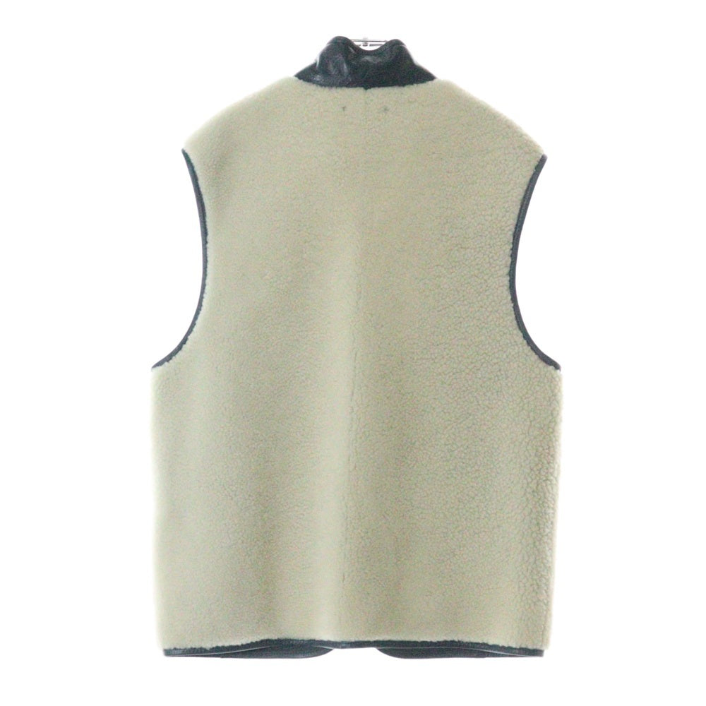 LOUIS VUITTON(ルイヴィトン) Reversible Shearling Gilet 1AAGG6 ムートンリバーシブルボアLVエンボスロゴベスト ネイビー/ホワイト