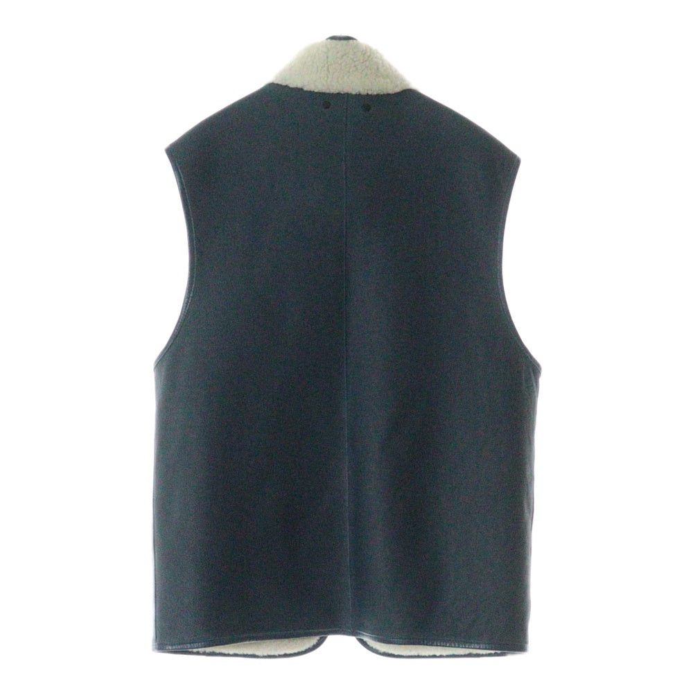 LOUIS VUITTON(ルイヴィトン) Reversible Shearling Gilet 1AAGG6 ムートンリバーシブルボアLVエンボスロゴベスト ネイビー/ホワイト