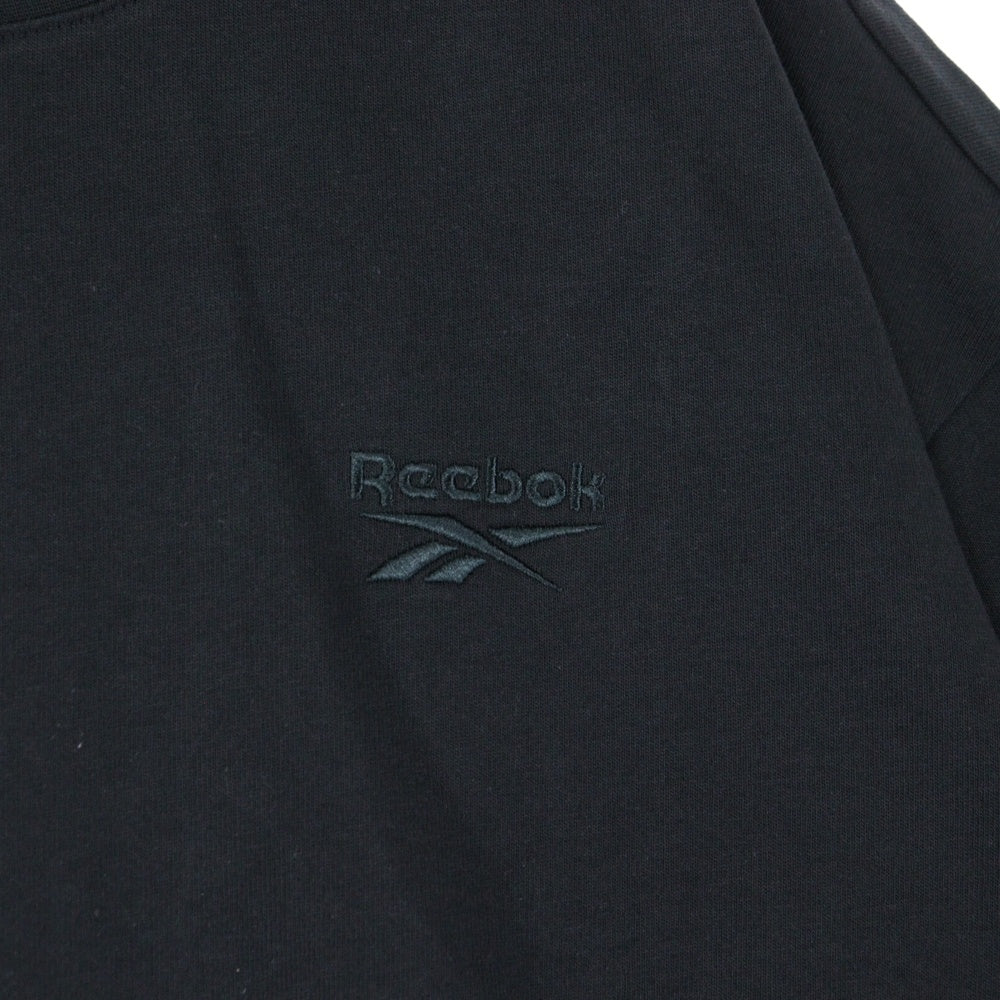 Reebok(リーボック) フロントロゴ半袖Tシャツ HE9592 ブラック