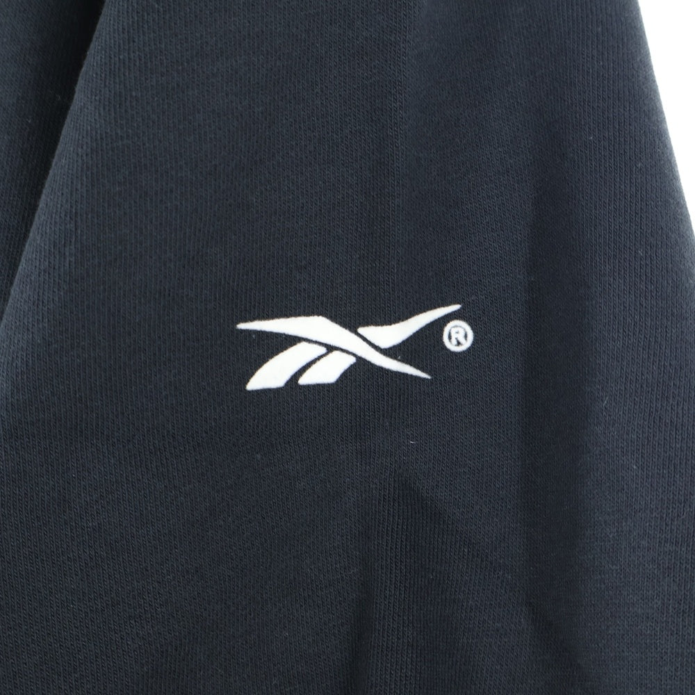 Reebok(リーボック) フロント刺繍プルオーバーパーカー HK4453 ブラック