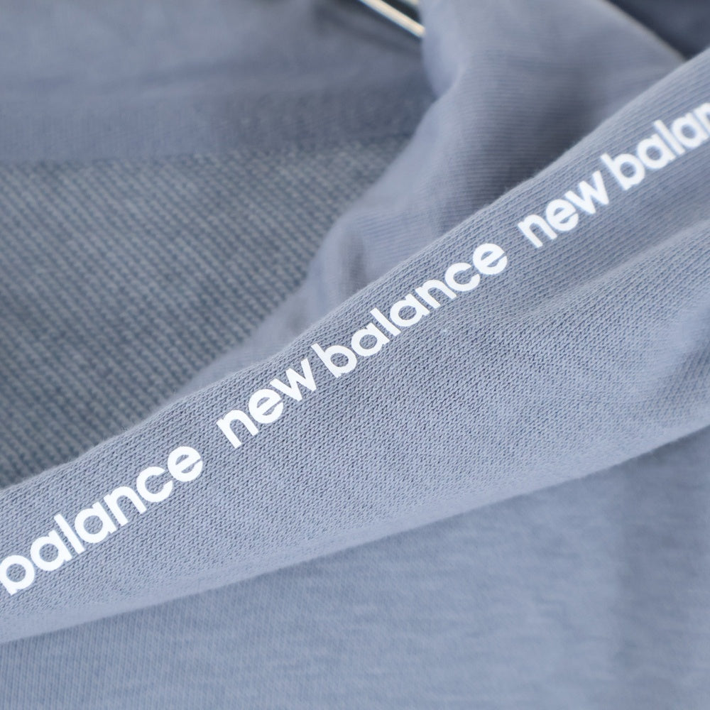 New Balance(ニューバランス) フロント刺繍プルオーバーパーカー MT23516 ブルー