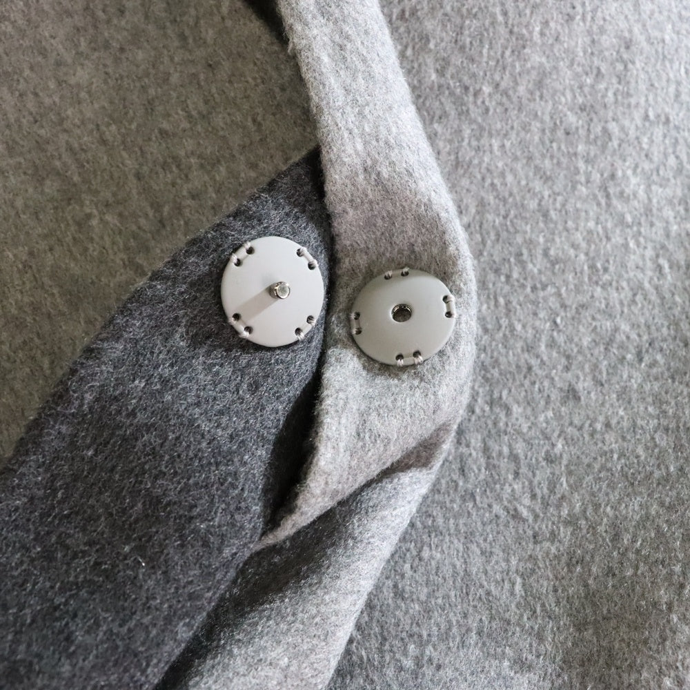 FENDI(フェンディ) ノーカラーロングスリットコートジャケット グレー レディース