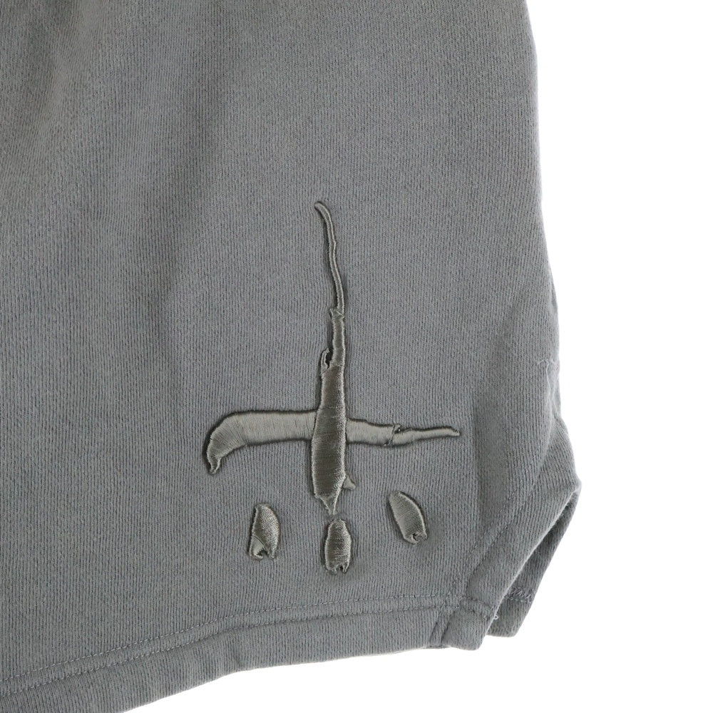 cvtvlist(カタリスト) フロントロゴ刺繍 スウェットハーフパンツ グレー 2301050401