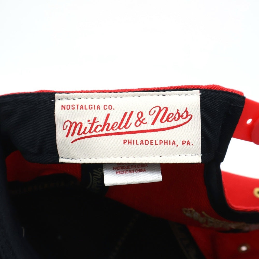 Mitchell&Ness(ミッチェル アンド ネス) シカゴブルズ スナップバッグキャップ レッド
