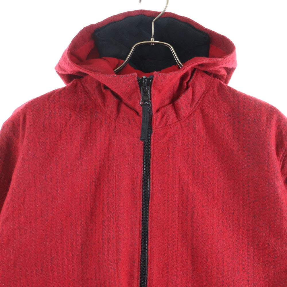 STONE ISLAND(ストーンアイランド) NEEDLE PUNCHED REFLECTIVE 77154319A ニードル パンチド リフレクティブ フーデッドブルゾン マウンテンパーカー レッド