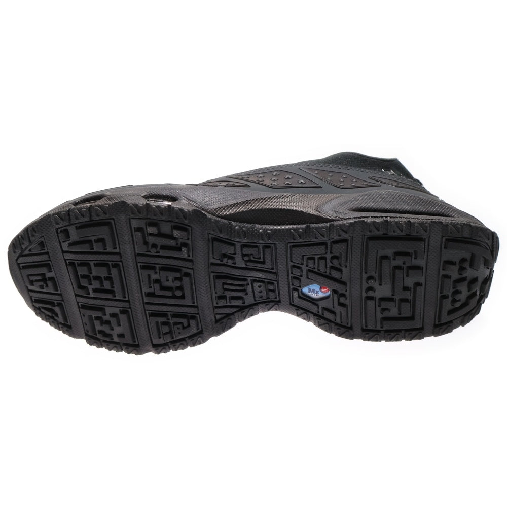 NIKE(ナイキ) Air Max SNDR GORE-TEX エアマックスサンダー ゴアテックス FZ4238-001